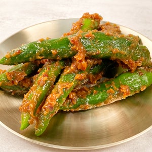 입맛 돋게 해주는 오이고추된장무침 350g 2팩