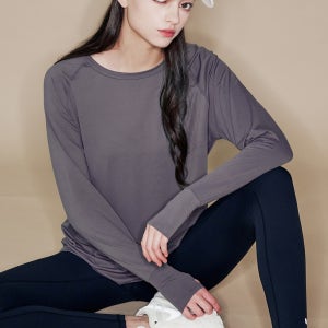 애슬레저룩 무브 라이트 티셔츠 애쉬차콜 긴팔티 브이넥맨투맨