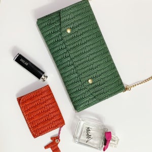 ❤️💚스승의 날 어버이날 선물 라탄가죽 크로스백 , 오홀리압 아뜰리에