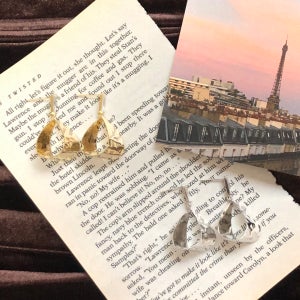 앨리어스 큐빅 귀걸이/귀찌, 이리데선스(Iridescence)