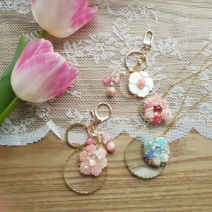 플라워댄스 - 돋보기 목걸이 키링 루페, 헤멜로스