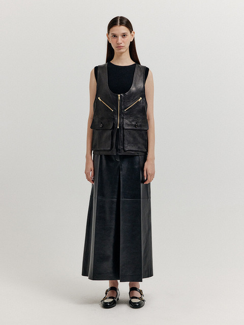 [잉크] XEBY Utility Leather Vest - Black