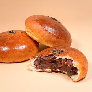 달큰한 팥앙금과 호두를 품은 단팥빵 152g 3개