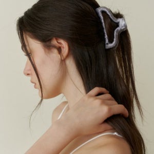 [카인더베이비] basic middle hair claw - gray ss 9
