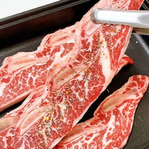 선명한 마블링의 생 LA 갈비 1kg