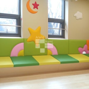 BC07 - 어린이집 북벤치 견적문의