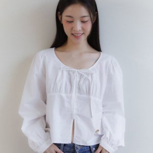 [아노에틱] ANC LONG SLEEVE RIBBON PUFF BLOUSE_WHITE ANC LONG SLEEVE RIBBON PUFF BLOUSE_WHITE