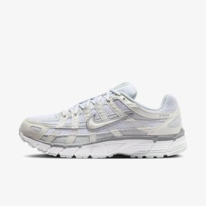 나이키 W P6000 메탈릭 서밋 화이트 FV6603 101