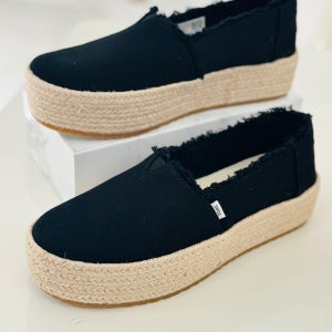 탐스 클리어런스 발렌시아 여성 에스파드 245 TOSO4E030BK