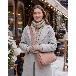 [질바이질스튜어트 ACC]   핑크 로고배색 가죽 숄더백 JLBA2E993P2