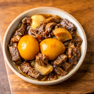 국내산 한우 메추리알 새송이버섯 소고기장조림 400g, 월정식품점