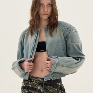 시스템 스티치 패널 워시드 크롭 데님 자켓 (Smoke Blue)