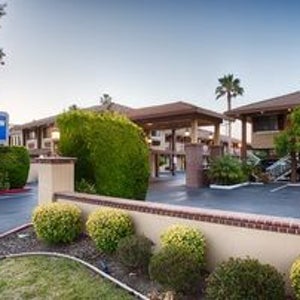 [산호세(CA) 호텔] 슈어스테이 플러스 호텔 바이 베스트 웨스턴 마운틴 뷰