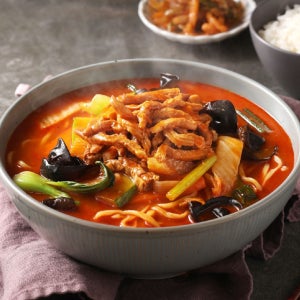 7분 완성 짬뽕 2종 (고기 오징어) 630g(2인분) 2팩