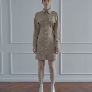 [살롱드서울] 제니스 셔츠 원피스 - 허니 베이지 SWOPS-20241hb