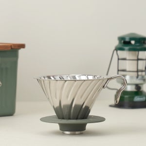 하리오 V60 메탈 드리퍼 아웃도어 O-VDM-02-HSV