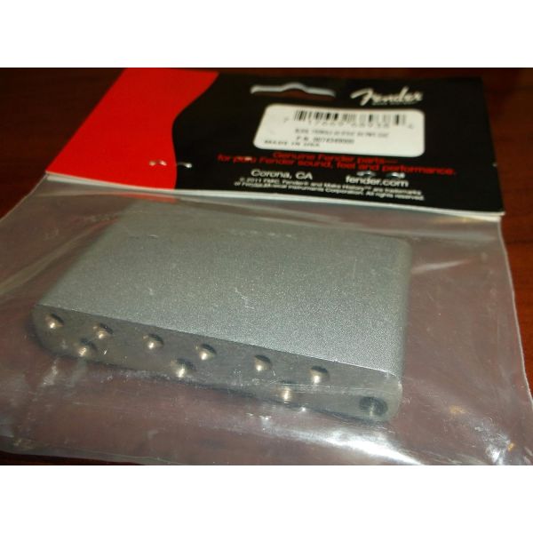 Fender 전자기타 일렉기타 펜더 아메리칸 표준 스트랫 트레몰로 블록