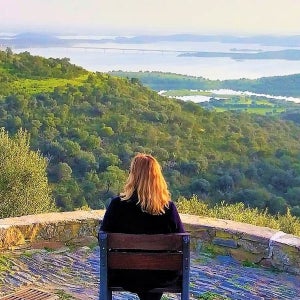 에보라 & 몬사라즈 빌리지 일일 투어 (리스본 출발 / 와인 시음 포함)