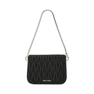 [정품인증] 미우미우 마테라쎄 나파 가죽 핸드백 블랙 5BA200 N88 F0002 미우 쌔씨