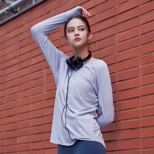 베이직코튼 무브 라이트 티셔츠 헬스 빅사이즈긴팔티 크림블루