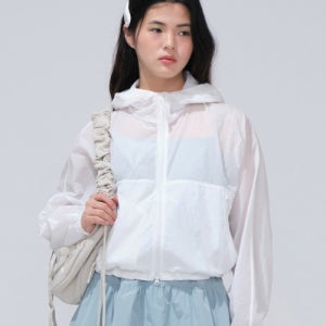 [커버낫 우먼] 우먼 시어나일론 패커블 윈드브레이커 점퍼 White CO2401JK72WH