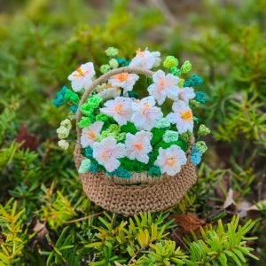 벚꽃 뜨개꽃 꽃바구니 생일 기념일 축하 감성 꽃선물, 메이드위드러브 madewithlove