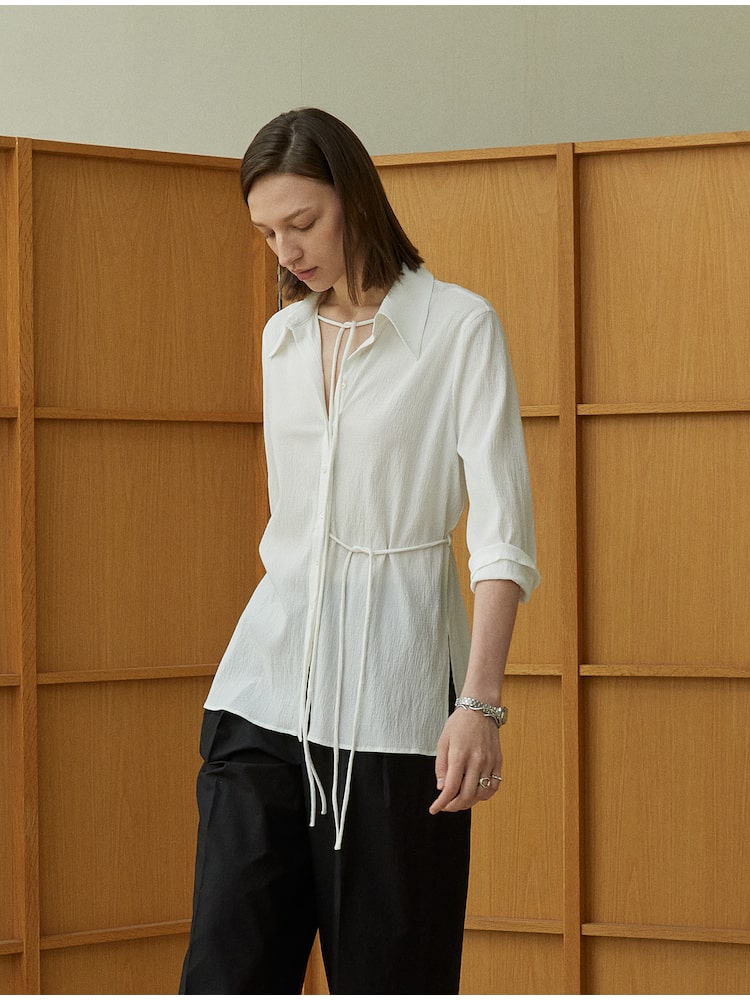 [티케비] GWYNETH SHIRTS 흰색 TSM24BL001