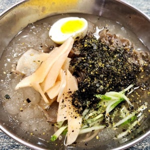 메밀 막국수 2종(물 코다리비빔) 1.1kg(2인분) 1팩