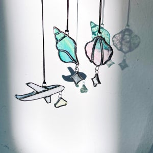 자동차 룸미러걸이 소라 조개 비행기 스테인드글라스, 쎄알리스