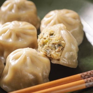 쫄깃한 만두피가 일품인 감자찐만두 1.5kg(약 50개) 1봉