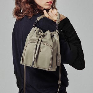 오야니 [미리주문혜택] 사나 버킷 O1SBBC15