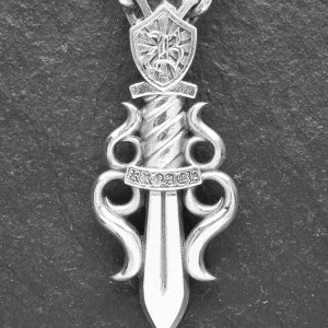 ROYAL DAGGER