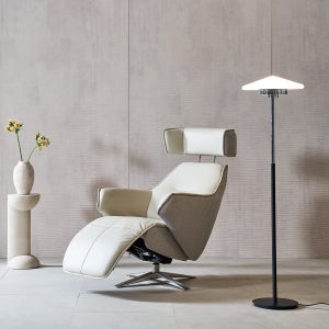 LE3 아티모 1인 가죽 전동 리클라이너 화이트