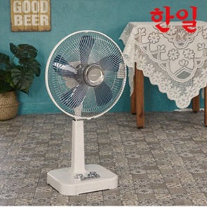 한일 레트로 디자인 초미풍 스탠드 선풍기 화이트