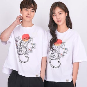 해/달 호랑이 티셔츠 (화이트/블랙), 라네