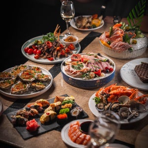 [뷔페 특가] 셴젠 그랜드 차이나 쉐라톤 호텔 - 이쥐쉔 올데이 뷔페 레스토랑 - 뷔페 이용권 | 뷔페 디너 뷔페 런치