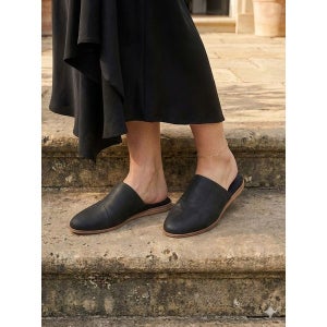 [탐스] 제이드 플랫 블랙 캔버스 슬리퍼 TOSO2F063BK