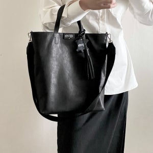 새로운 클래식 가죽 투웨이백 , THE ENVELOPE COMPANY