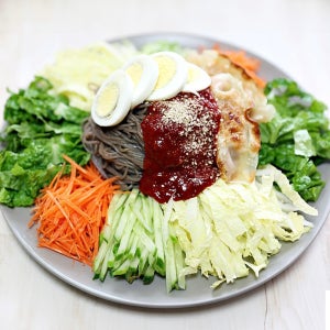 감칠맛 가득 담백한 메밀 막국수 2종(비빔 물) 3.6kg(10인분)