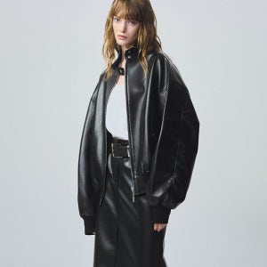 시스템 레더 백 패널 투웨이 집업 점퍼 (Black)