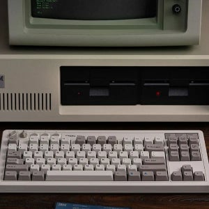 8BitDo 레트로 기계식 유무선 블루투스 키보드 Retro 87 M 에디션 게이밍 핫스왑 87키