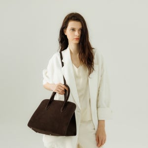 [아벡모토] 마지 양가죽 토트백 미디움 스웨이드 브라운 Marge Tote Bag Medium Brown