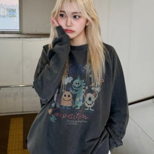 [꼼파뇨] happy day 피그먼트 스웨트셔츠 스모크블랙 CP24B42
