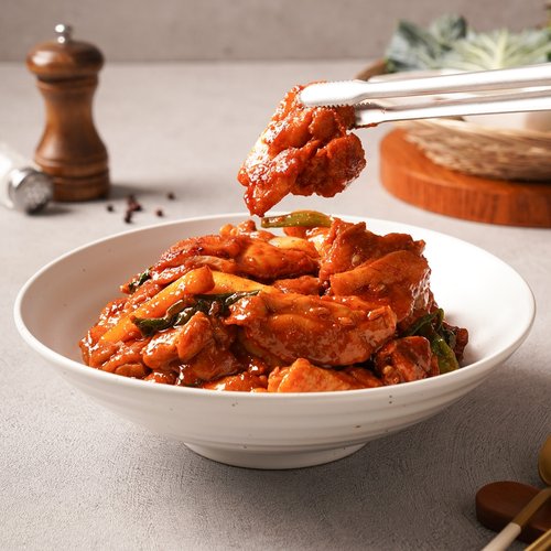 [도연<b>에프엔비</b>]더<b>바른</b> 닭다리살 춘천닭갈비 500g 양념,간장맛 4팩 선택