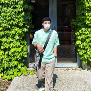 no6880.가성비갑 브이넥 반팔니트