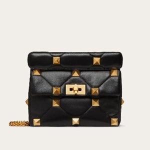 발렌티노 로만 스터드 미디움 레더 토트 체인 숄더백 블랙 B0I82 BSF 0NO 21SS 미듐 4923705409 VW0B0I82BSF