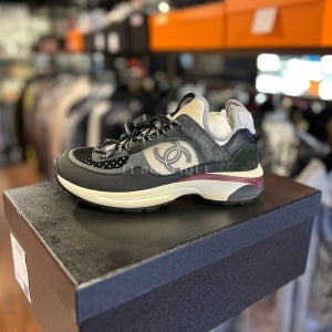 [정품인증] 샤넬 CC 로고 하이버 테니스 스니커즈 블랙 23SS