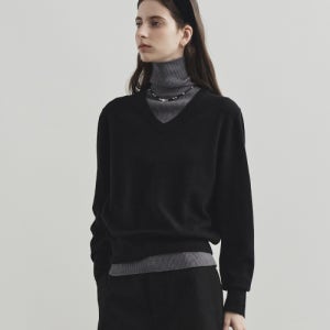 [몽돌] 울 캐시미어 브이넥 니트 블랙 MDKT088BLACK MDKT088BLACK