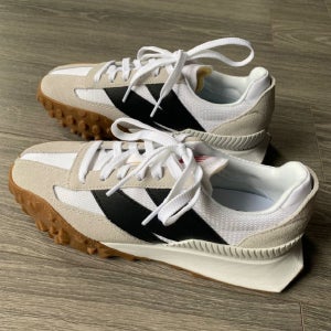 뉴발란스 XC72 화이트 위드블랙 스니커즈 UXC72SD 흰검