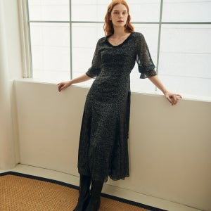 [오앨] TAIL RUFFLE OUEL LINE DRESS_BLACK